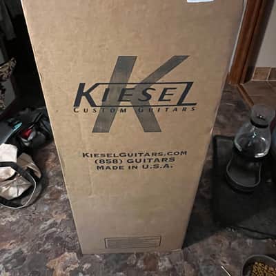 Kiesel A2 8 String 2024 - Translucent Teal/Translucent Blackburst image 5