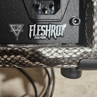 thisheavyearth Fleshrot 200w 2026 - Snakeskin tolex image 4