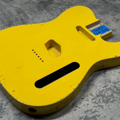 Real Life Relics Tele® Telecaster® Body Double Bound Aged Grafitti Yellow image 3