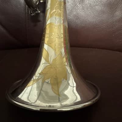 Buescher Symphony Model 10-22R (1923) Bb and A trumpet SN 136409 (silver plated) (gold wash bell) image 2