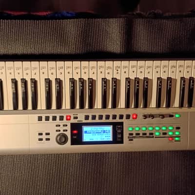 Korg i3-MB 61-Key Music Workstation 2018 - Present - Matte Black image 3