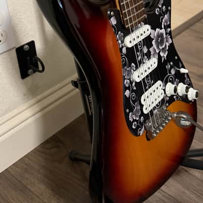 Fender American Deluxe Fat Stratocaster HSS 3 color Sunburst 1999-2003 - 3 color sunburst image 6