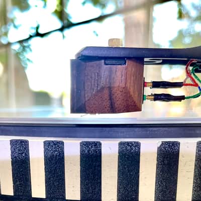 Benz Micro Ruby-Z MC Cartridge, Zebra wood, Line-contact diamond, Boron Cantilever, like new condition image 14
