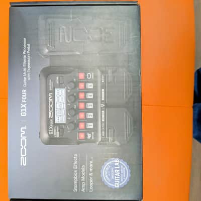 Zoom G1X Four Guitar Multi-Effects Processor With Expression Pedal 2000's image 4