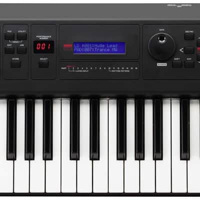 Yamaha MX61 61-Key Digital Synthesizer - Black