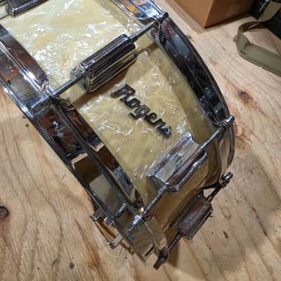 Rogers Dyna-sonic mid 1960's - White Marine pearl image 14
