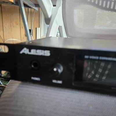 Alesis QSR 2000s - Black image 6