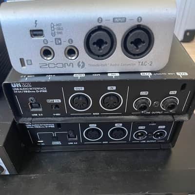 Lot of interfaces Zoom TAC-2 Steinberg UR22 Tascam US1800  Focusrite Parts image 4