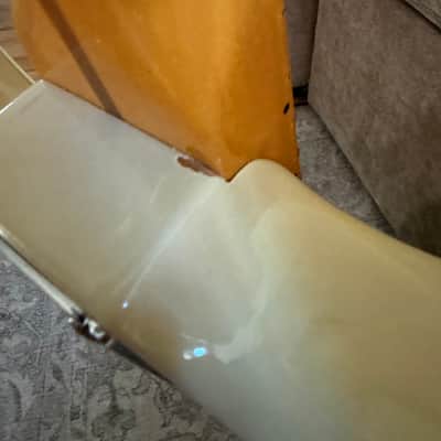 Fender Eric Johnson Stratocaster with Maple Fretboard 2005 - Present - White Blonde image 17
