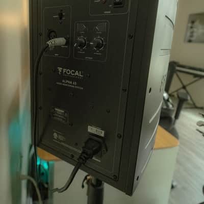 Focal Alpha 65 Active Monitor (Pair) 2010s - Gray image 2