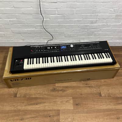 Roland VR730 73 Note V-Combo Keyboard; Serial No: Z9I1728 | Second Hand