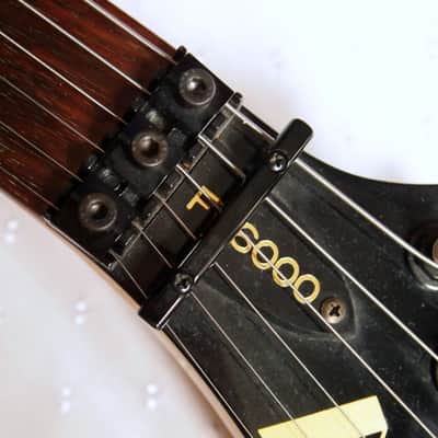 Kramer F-6000 1987 Red image 12