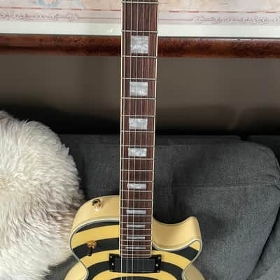 Epiphone Zakk Wylde Signature Les Paul Custom 2003 - 2019 - Antique Ivory with Bullseye image 3