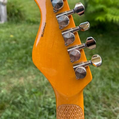 Dean Zelinsky Dellatera 2024 - Purple burst quilt top image 4