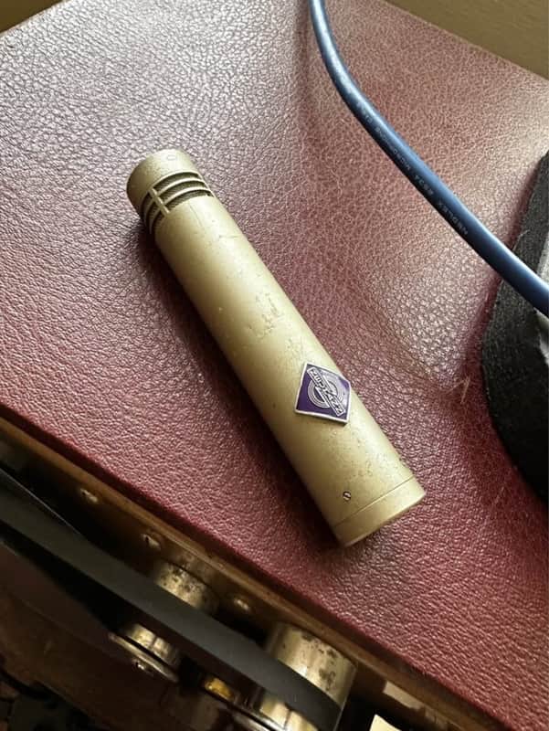 Neumann KM 84 Small Diaphragm Cardioid Condenser Microphone image 1