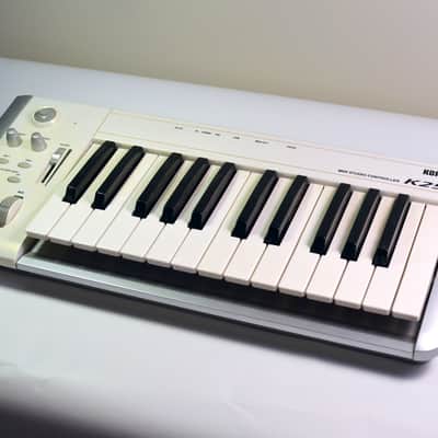 Korg K25 25-Key USB MIDI Studio Controller