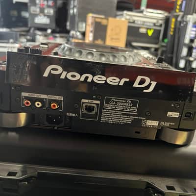 Pioneer CDJ-2000NXS2 Professional Multi Player 2010s - Black image 3