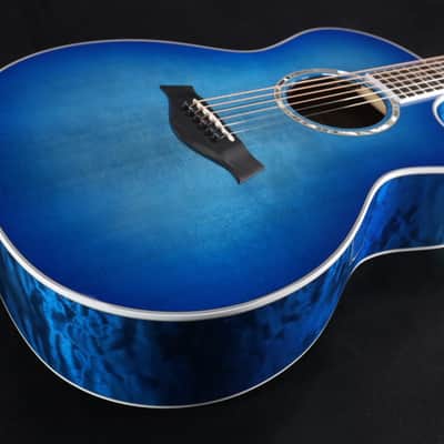 Taylor Custom Shop Grand Auditorium Spruce Top Quilt AAA Maple Back & Sides with Hardcase Transparent Blue 092 image 12