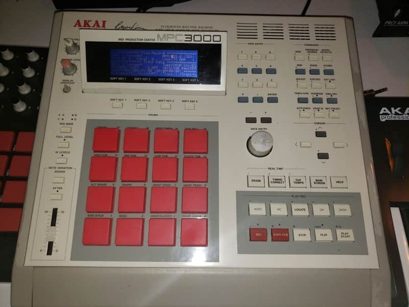 AKAI MPC 3000 WITH SD CARD DRIVE image 1