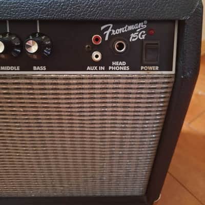 Fender Frontman 15G Series II 2-Channel 15-Watt 1x8" Guitar Practice Amp 2002 - 2010 - Black image 3
