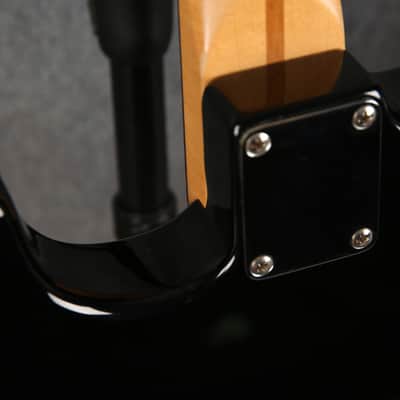 Fender Mexican Deluxe Series Stratocaster HH - Black - 2nd Hand image 8