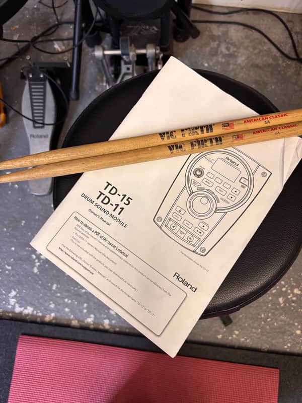 Roland V drums TD 11 2010s - Black image 1