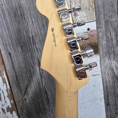 Fender American Professional Stratocaster with Rosewood Fretboard 2017 -Sunburst image 8