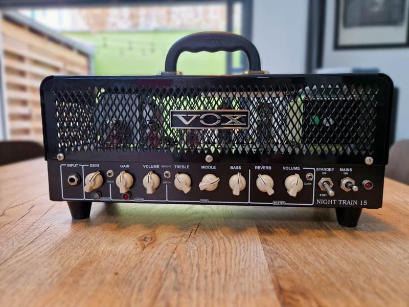 Tête d'ampli VOX Night Train NT15H-G2 (15W) - Lampes JJ Neuves + Footswitch + Sac image 1