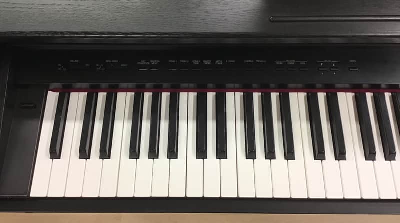 Roland HP2700 | Reverb