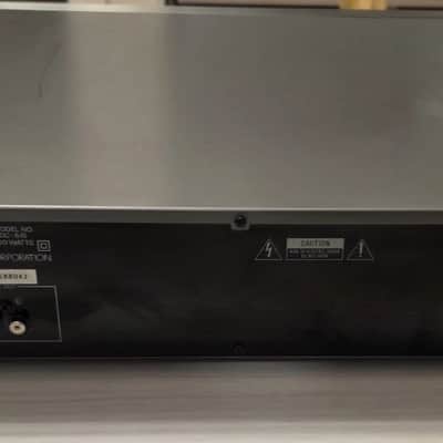 VINTAGE YAMAHA 5CD DISC CHANGER CD PLAYER/MADE IN JAPAN image 4