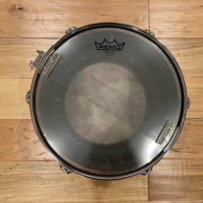 Remo 7.5x12" Mondo Djembe Snare Drum in Piano Black w/ Video Link image 6