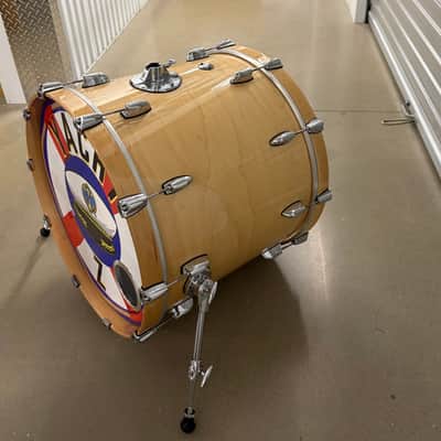 Gretsch Renown 18x22” Bass Drum - Natural Gloss image 2
