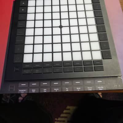 Novation Launchpad Pro MKIII Pad Controller image 2