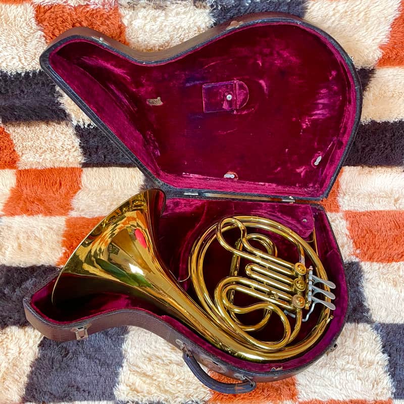 King Cleveland Single French Horn Key Of F With Case (Plays Great!) image 1