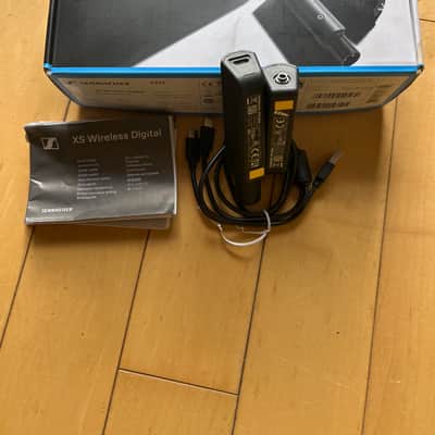 Sennheiser XS Wireless Digital Presentation Base Set 2021-2023 - Black image 1