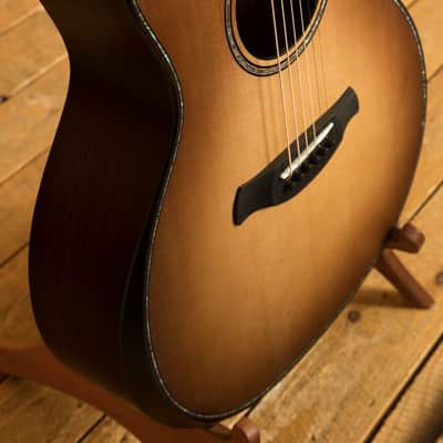 Taylor 900 Series | Builder's Edition 914ce - Wild Honey Burst 2024 image 6