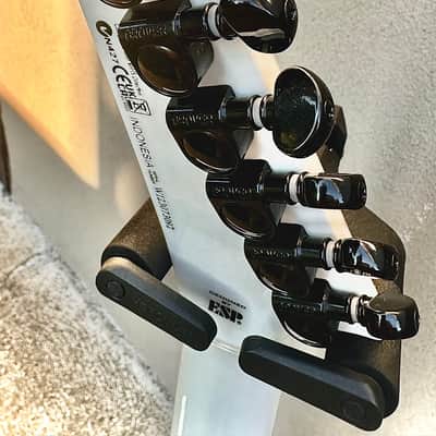 ESP LTD EX-401 SW 2023 - Snow White image 10
