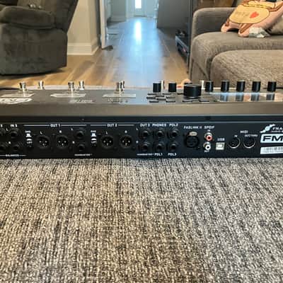 Fractal Audio FM9 Amp Modeler / FX Processor 2021 - 2023 - Black image 3