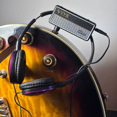 Vox amPlug 2 Clean Battery-Powered Guitar Headphone Amplifier 2017 - Present - Black / Silver image 3