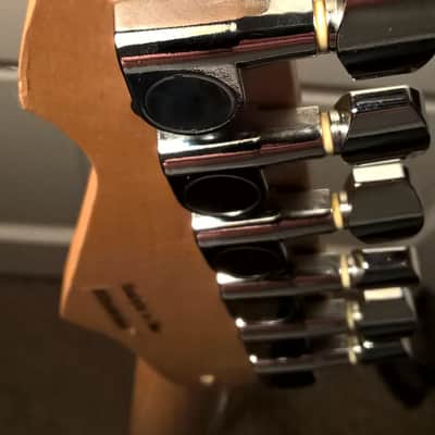 Peavey Rockmaster--Silver Sparkle; Built-In Tuner & Headphone Amp; Upgraded PU; Great Cond.; Gig Bag image 10