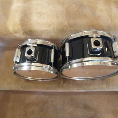 Unknown Two matching 10 and 12-in diameter shallow mounted toms gloss black excellent condition! image 5