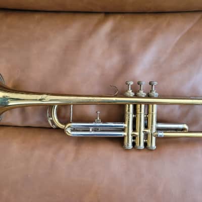 Vintage Rivoli Bb Trumpet – Made in Italy – Hand Engraved Bell – c.1950s/60s image 5