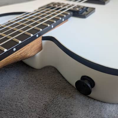 Charvel Joe Duplantier Signature Pro-Mod San Dimas Style 2 HH 2021 Satin White image 11