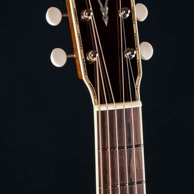 Bourgeois L-DBO 12-Fret Artist Custom Figured Walnut and Aged Tone Bearclaw Sitka Spruce Sunburst NEW image 12