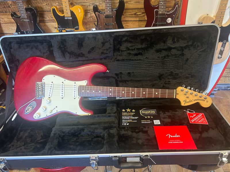 Fender Fender American Highway One Stratocaster Inc Hard Case