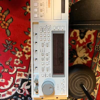 Fostex D-15 1990s - Grey image 1