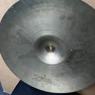 Zildjian 18" Crash Cymbal image 9