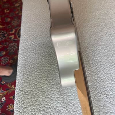 Fernande Nomad Deluxe Electric Guitars Silver/Gray image 15
