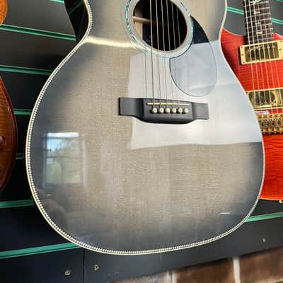 Martin OMJM 20th Anniversary Platinum Gray Burst 2024 John Mayer Signature image 3