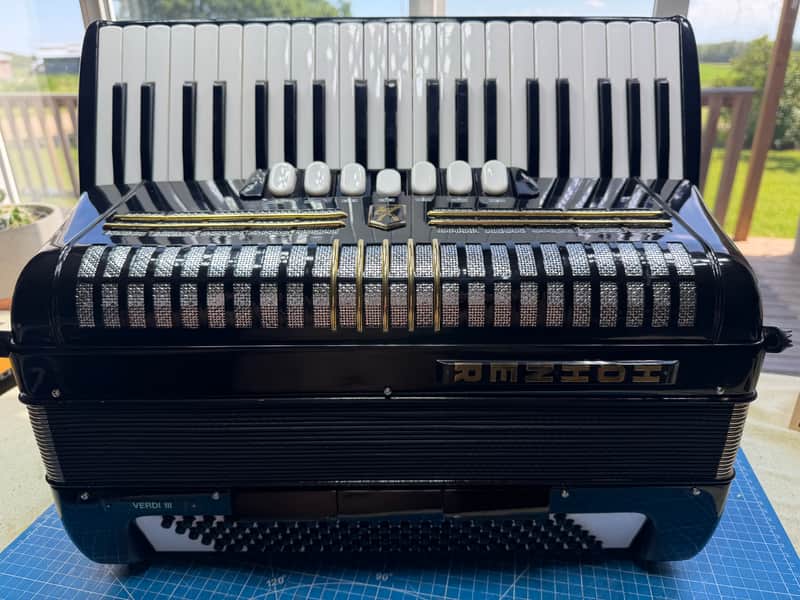 HOHNER Verdi III 1982 Like New image 1